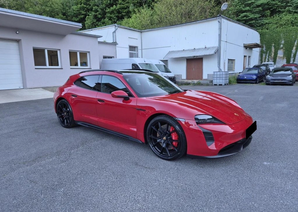 Porsche Taycan GTS Sport Turismo, снимка 2 - Автомобили и джипове - 54735864