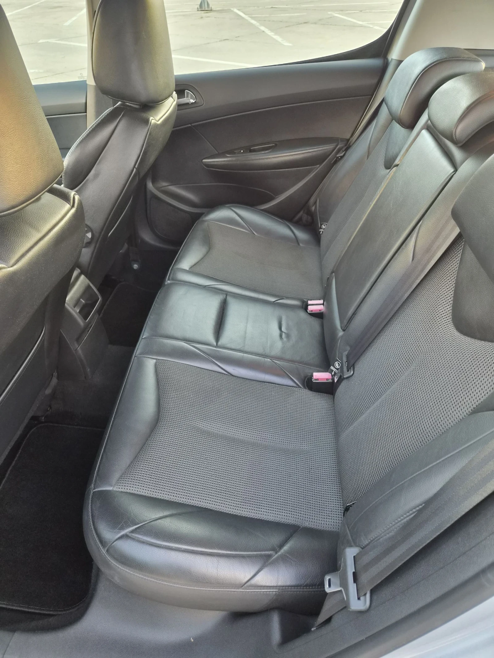 Peugeot 308 1.6 hdi, снимка 7 - Автомобили и джипове - 54962810