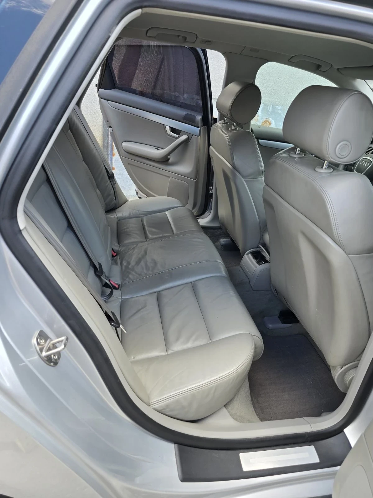 Audi A4 3.0 TDI V6 Quattro, снимка 11 - Автомобили и джипове - 55231256