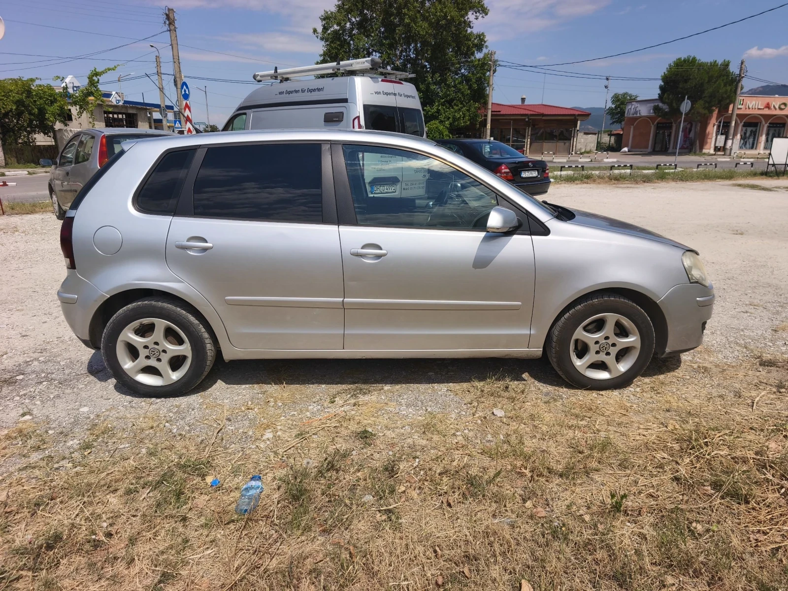 VW Polo 1.2 12v 64 hp с газова уредба , снимка 3 - Автомобили и джипове - 55250113