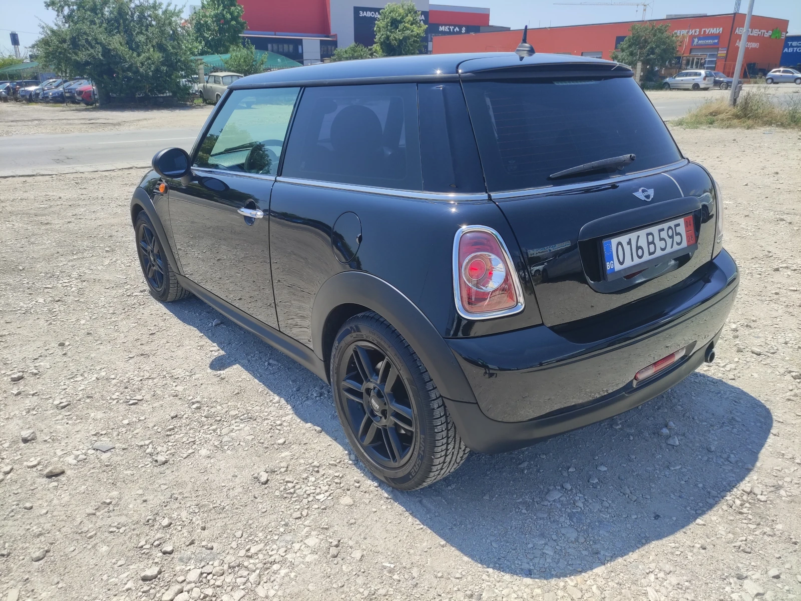 Mini Cooper One 1.6i / Swiss, снимка 4 - Автомобили и джипове - 55335658
