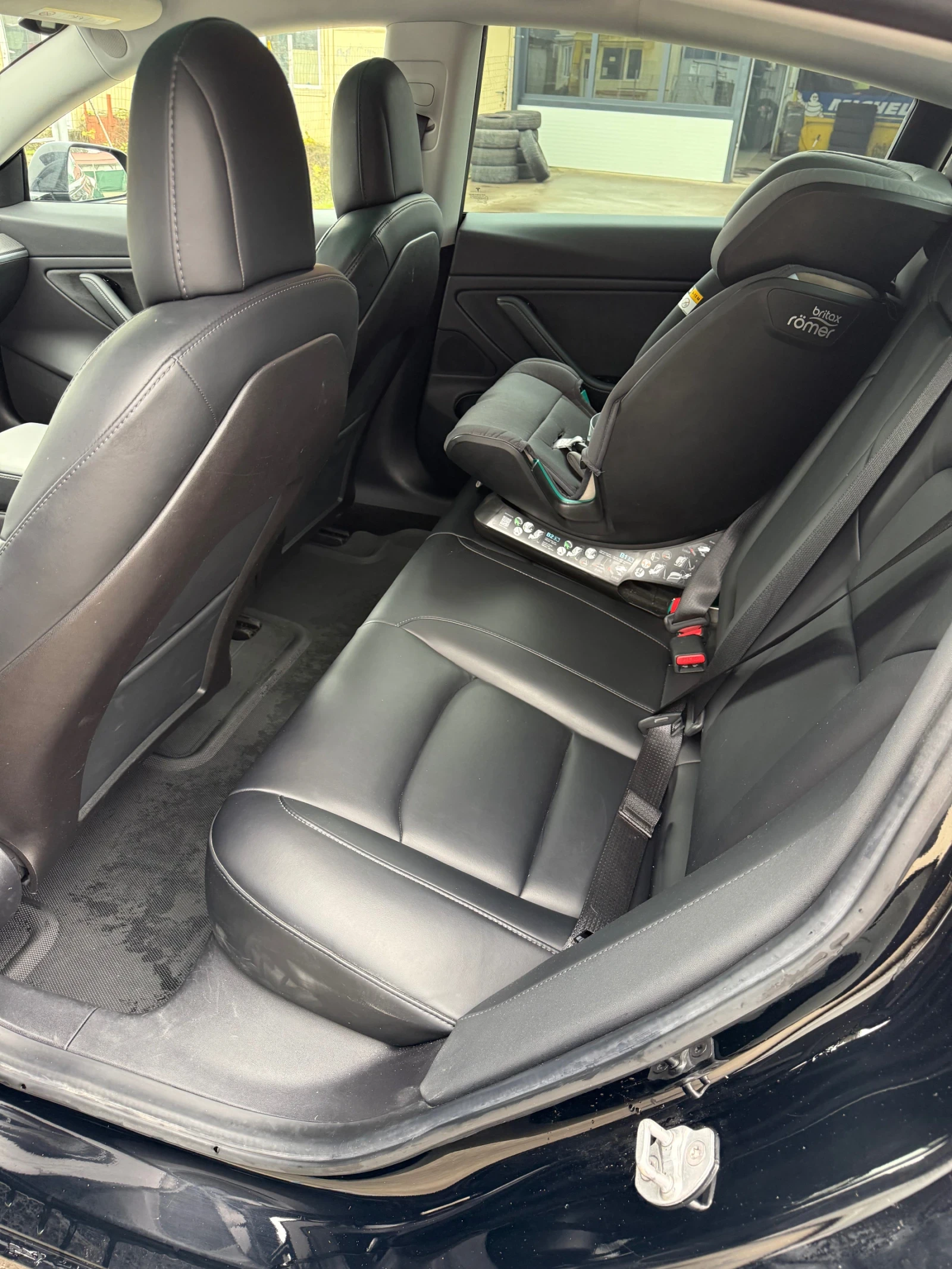 Tesla Model 3 Performance, снимка 7 - Автомобили и джипове - 55584088