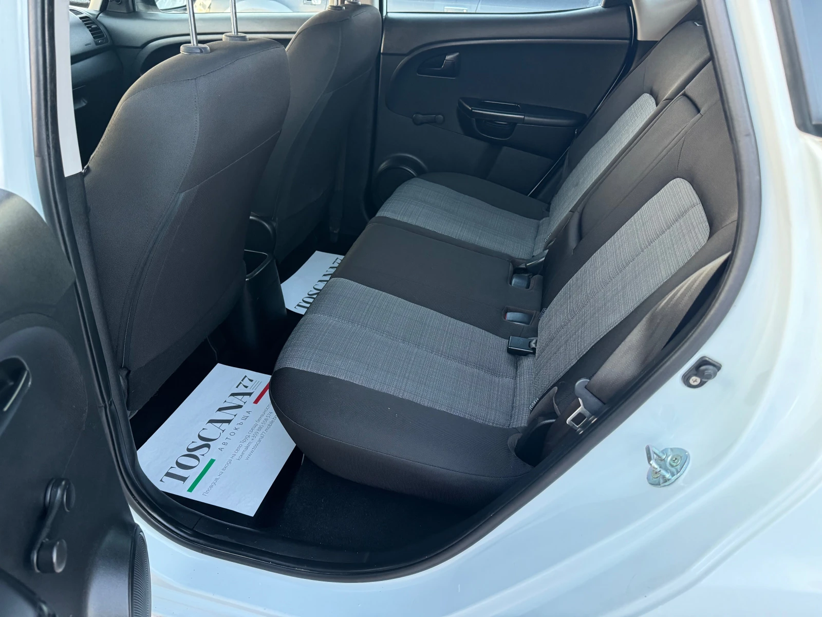 Kia Venga 1.4i* ГАЗ * ЛИЗИНГ * , снимка 10 - Автомобили и джипове - 56154527