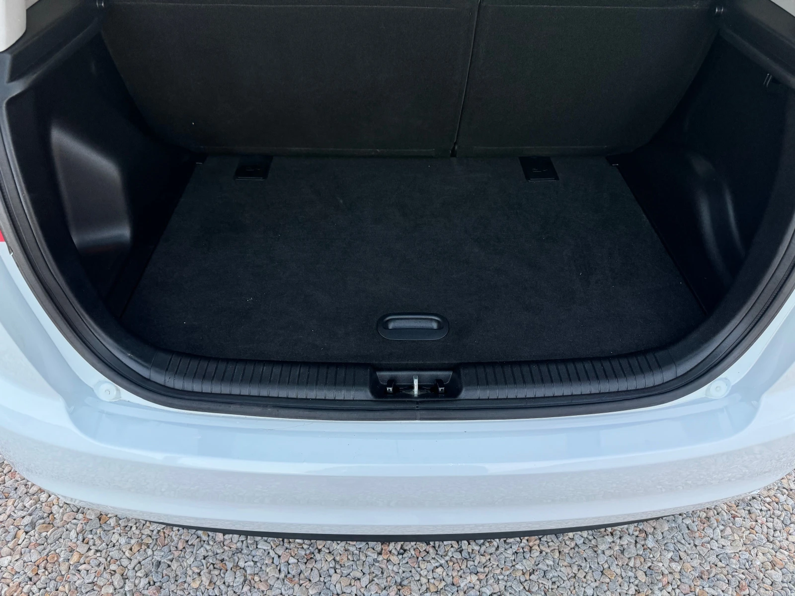 Kia Venga 1.4i* ГАЗ * ЛИЗИНГ * , снимка 12 - Автомобили и джипове - 56154527
