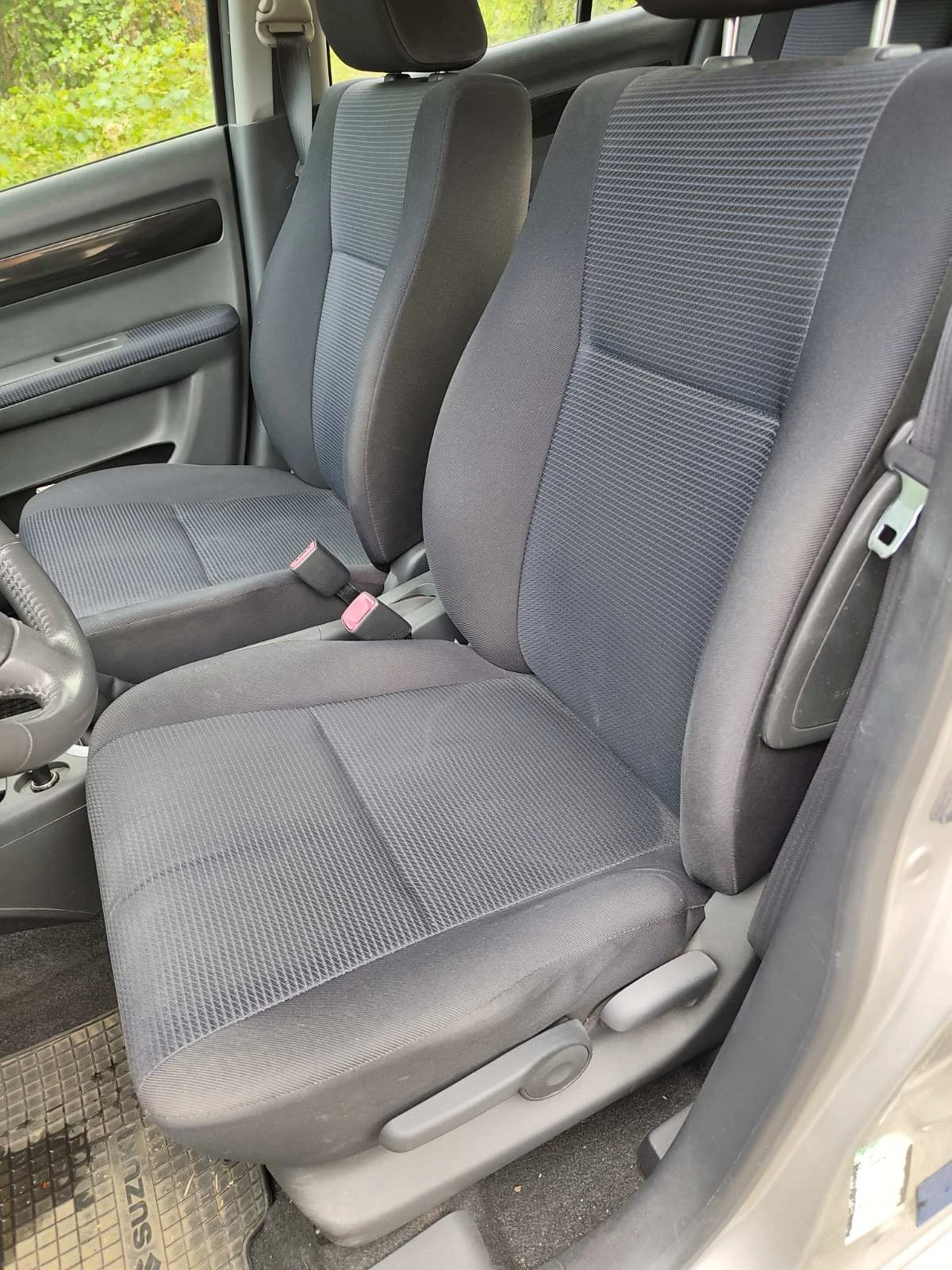 Suzuki Swift, снимка 11 - Автомобили и джипове - 56307509