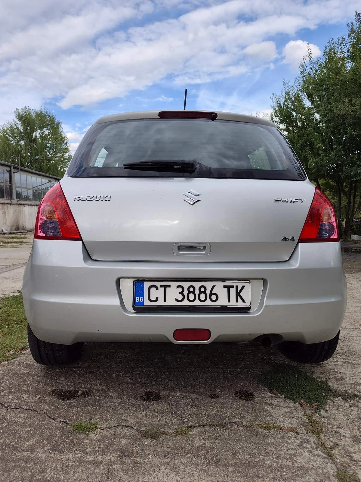 Suzuki Swift, снимка 6 - Автомобили и джипове - 56307509