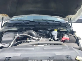 Dodge RAM 1500 CLASSIC SLT 29k* КАМЕРА* KEYLESS* CARPLAY* , снимка 15