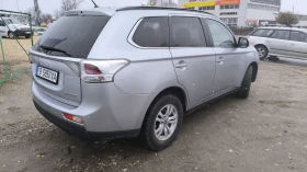 Mitsubishi Outlander 2.0i 4x4 7-места, снимка 5