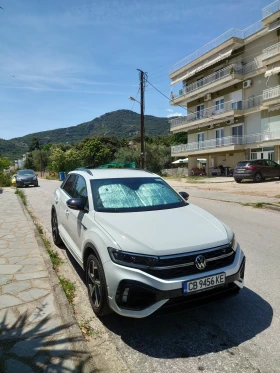     VW T-Roc R- 300 hp