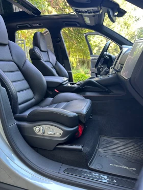 Обява за продажба на Porsche Cayenne Turbo S Carbon Full ~76 600 лв. - изображение 8