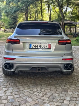 Обява за продажба на Porsche Cayenne Turbo S Carbon Full ~76 600 лв. - изображение 5