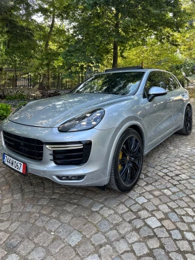 Обява за продажба на Porsche Cayenne Turbo S Carbon Full ~76 600 лв. - изображение 2