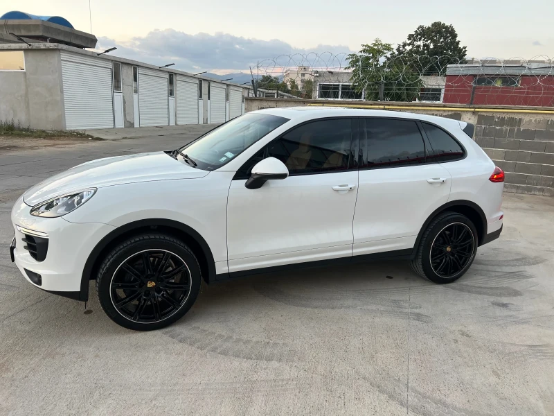 Porsche Cayenne, снимка 3 - Автомобили и джипове - 47668344