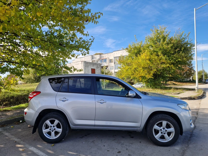 Toyota Rav4 Face 4x4 D4D, снимка 7 - Автомобили и джипове - 52123816
