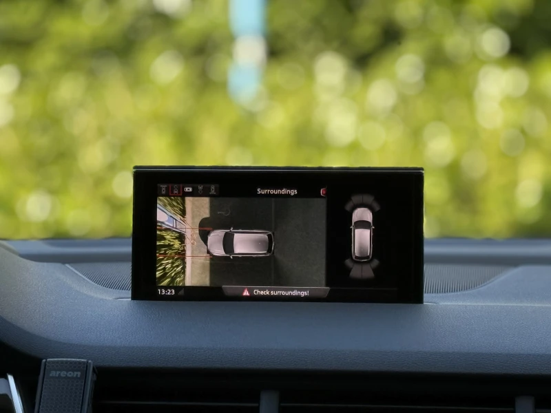 Audi Q7 AUDI Q7 3.OT, снимка 16 - Автомобили и джипове - 52527086