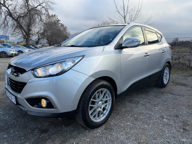 Hyundai IX35 2.0i Бензин, Нави, Панорама, снимка 5 - Автомобили и джипове - 52771335