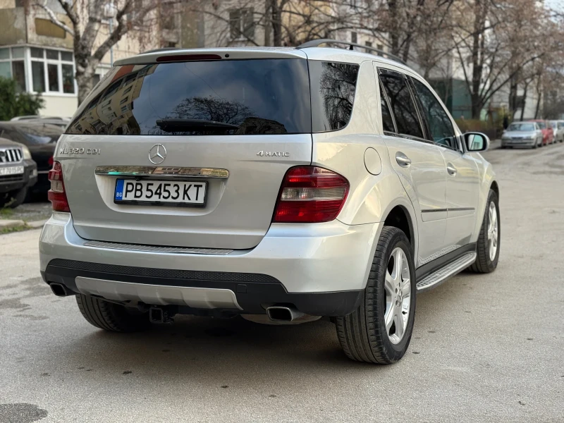 Mercedes-Benz ML W164 320CDI, снимка 4 - Автомобили и джипове - 52892559