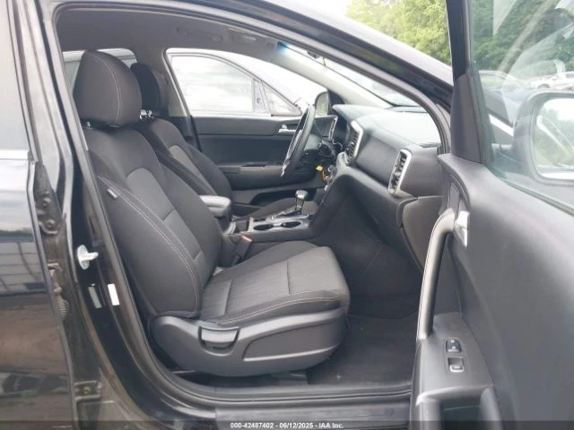 Kia Sportage LX - изображение 9