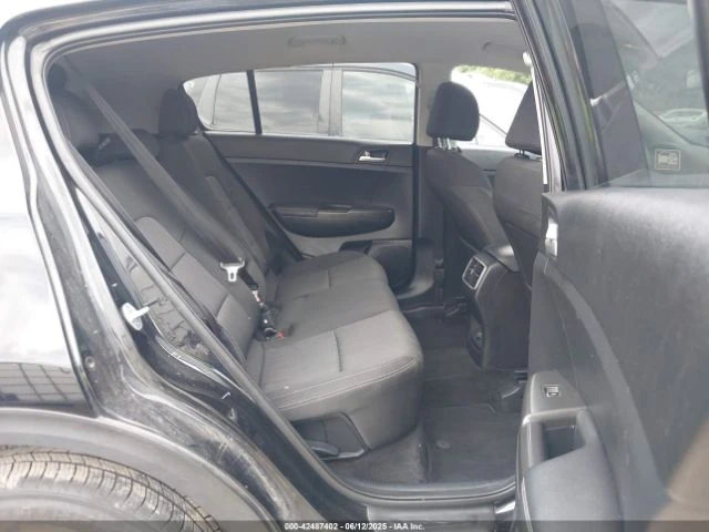 Kia Sportage LX - изображение 10