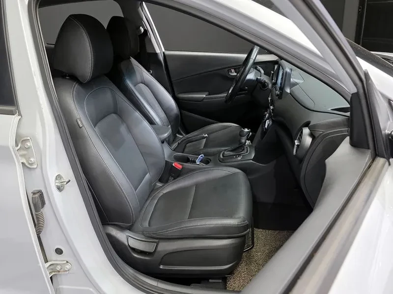 Hyundai Kona 1.6 2Wd Smart, снимка 12 - Автомобили и джипове - 53764133