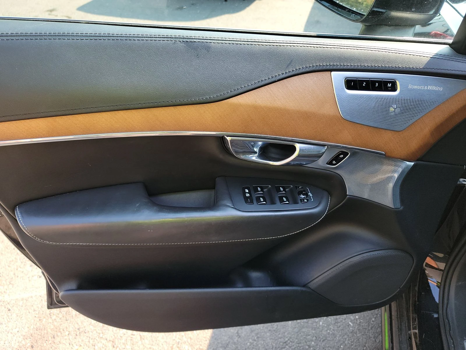 Volvo Xc90 INSCRIPTION Обдух* Bowers&Wilkins* 360* Въздух*  - изображение 7