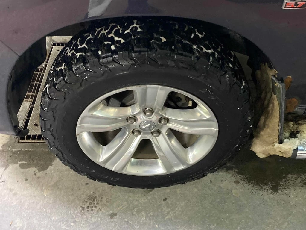 Dodge RAM 1500 * 4WD Crew Cab 140.5" Sport * CARFAX *  | Mobile.bg � ����������� 7