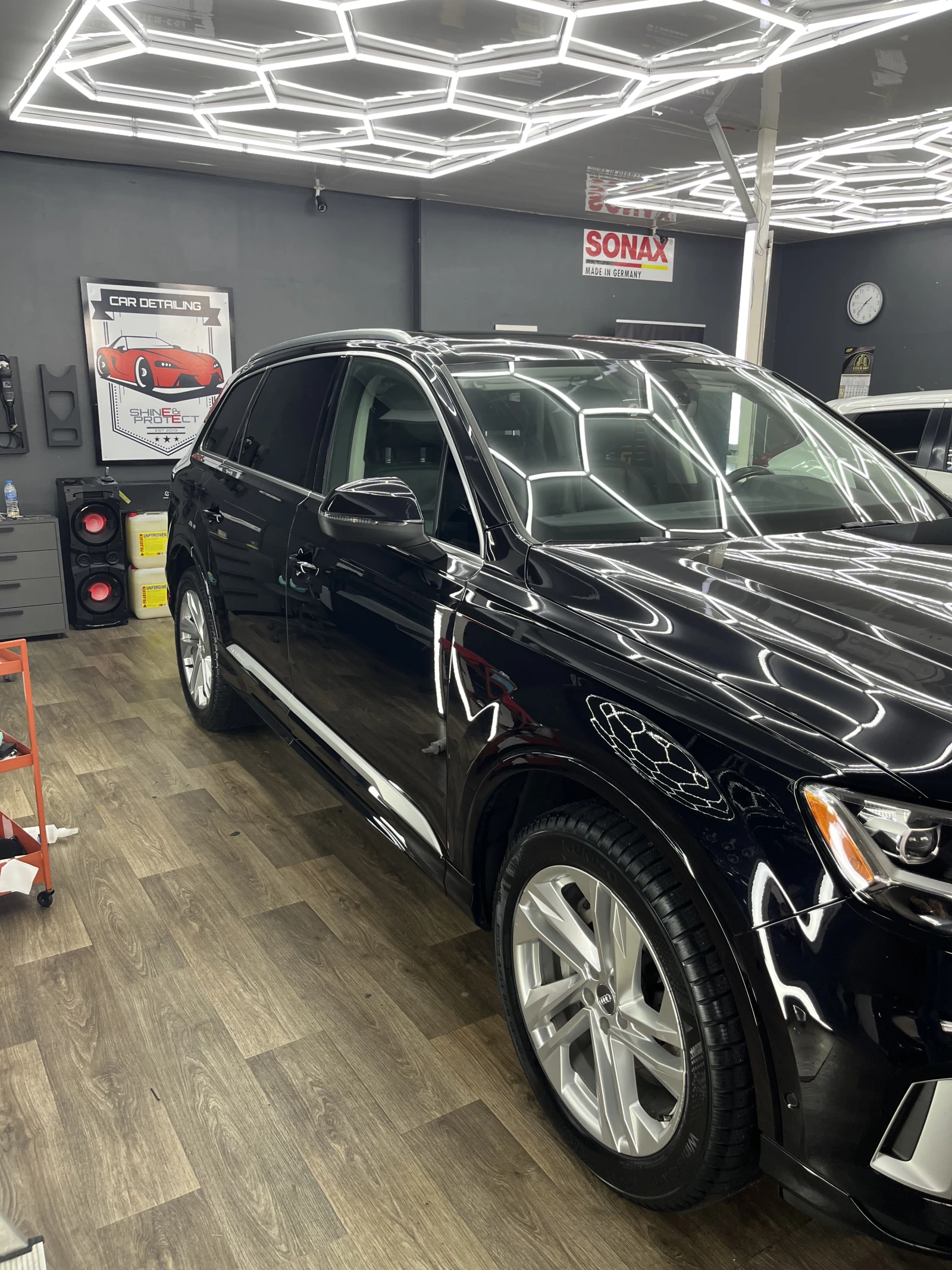 Audi Q7 Premium - изображение 3