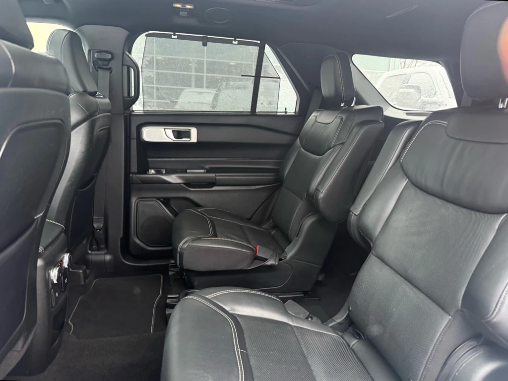 Ford Explorer ST| DIGITAL | ОБДУХ | 360 | ОТ 320 евро на месец!, снимка 14 - Автомобили и джипове - 53727402