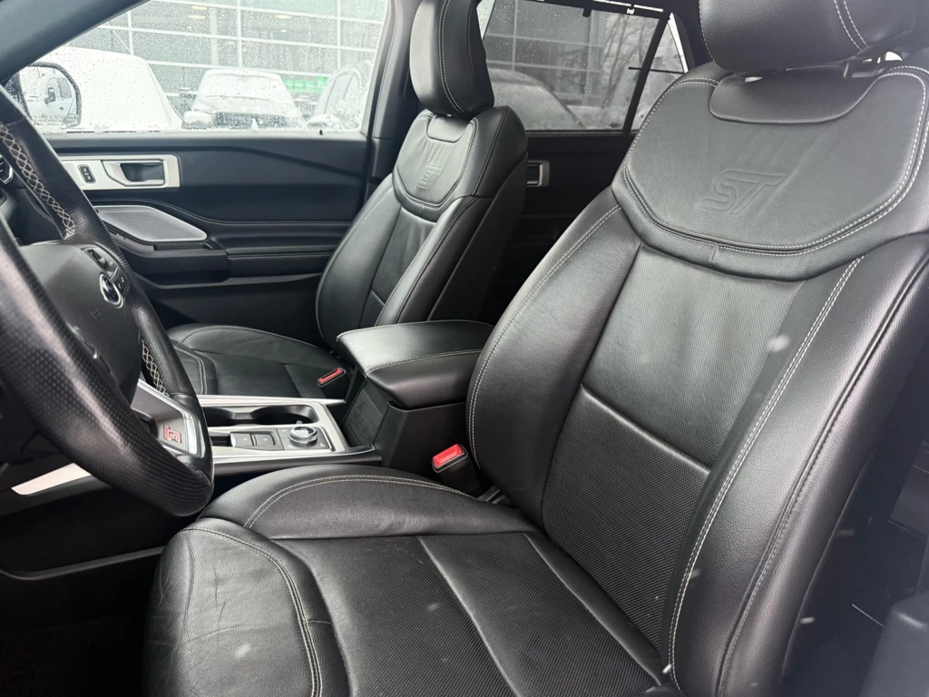 Ford Explorer ST| DIGITAL | ОБДУХ | 360 | ОТ 320 евро на месец!, снимка 8 - Автомобили и джипове - 53727402