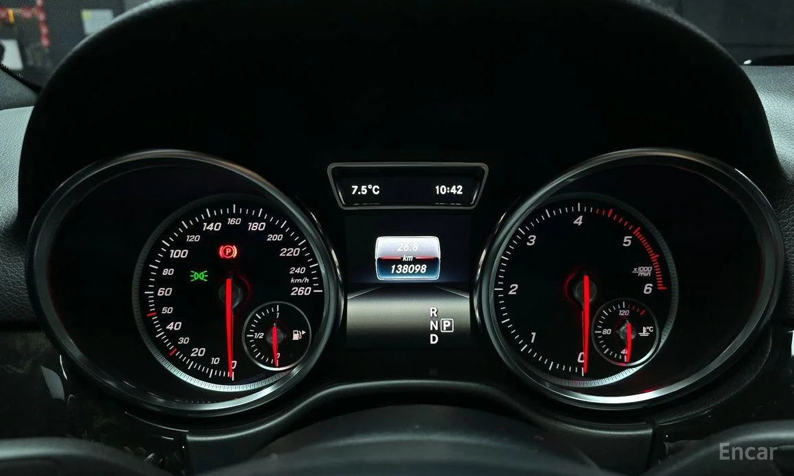 Mercedes-Benz GLE 250, снимка 8 - Автомобили и джипове - 53903352