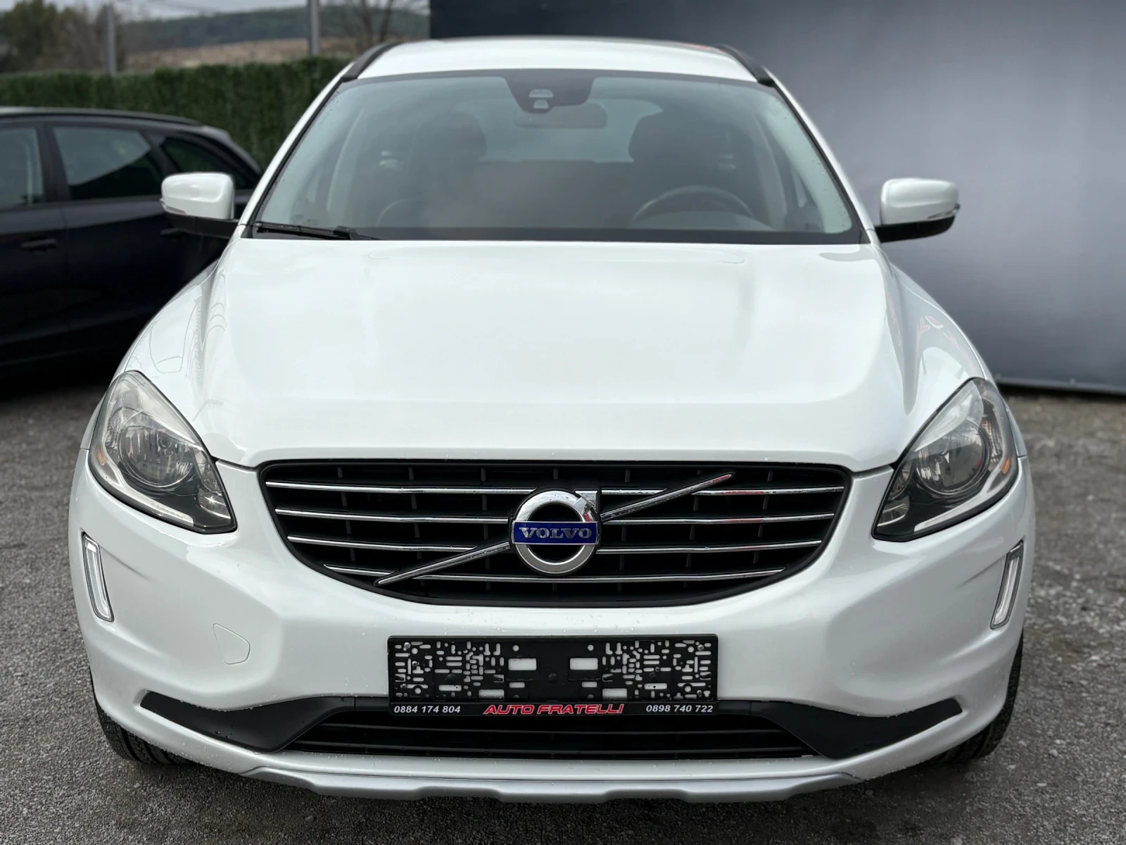 Volvo XC60 2.4D* 4x4* FACELIFT* ЛИЗИНГ* БАРТЕР* , снимка 2 - Автомобили и джипове - 54051224