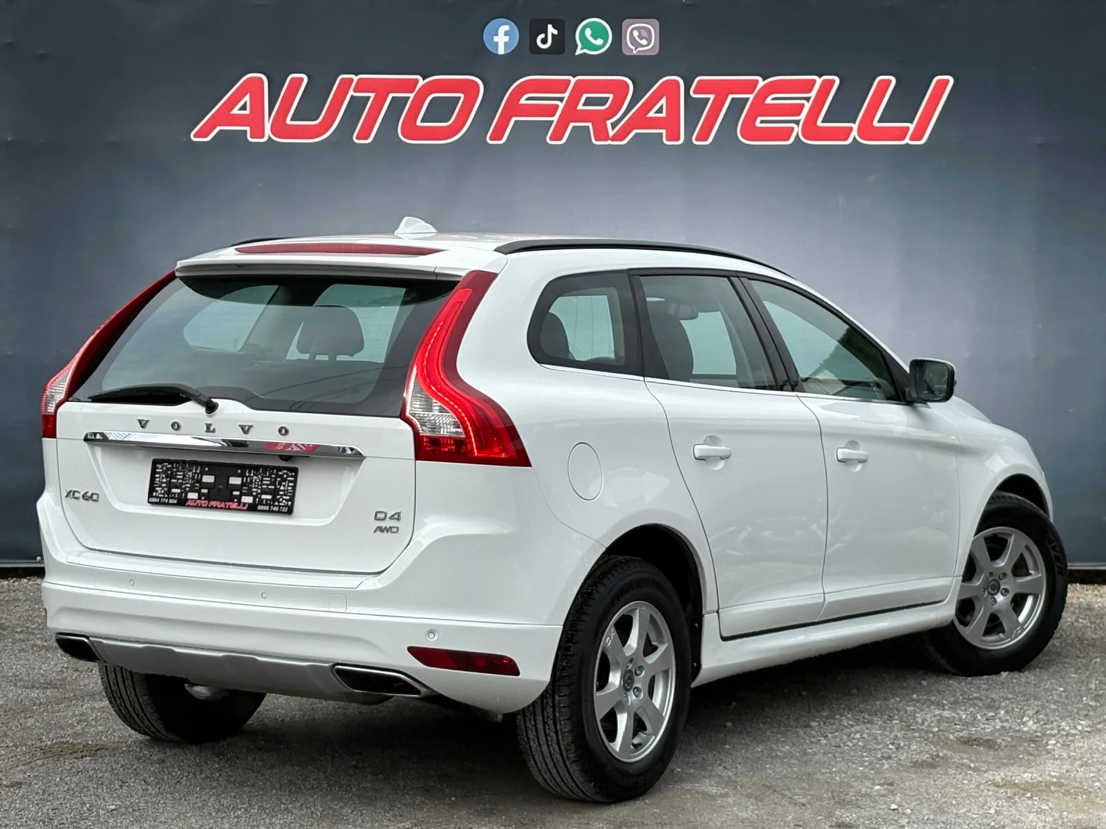 Volvo XC60 2.4D* 4x4* FACELIFT* ЛИЗИНГ* БАРТЕР* , снимка 4 - Автомобили и джипове - 54051224