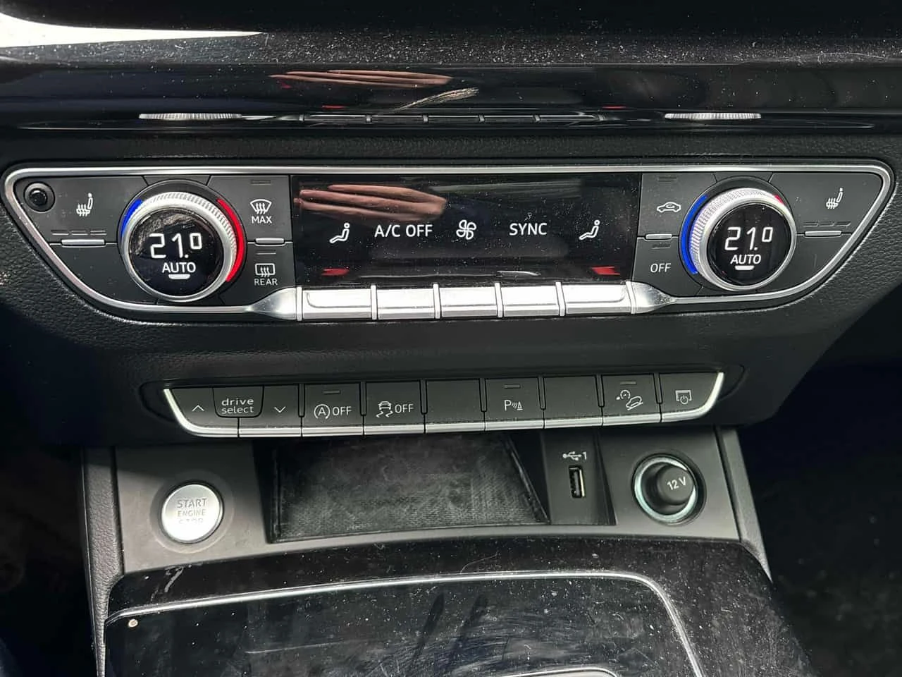 Audi Q5 * Progressiv * CARFAX * Дистроник * 360 Камери *  , снимка 10 - Автомобили и джипове - 54094018