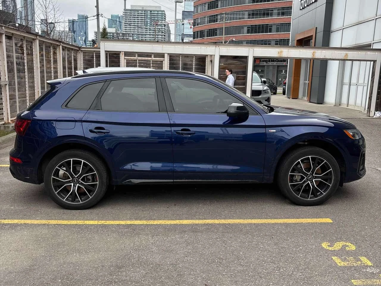 Audi Q5 * Progressiv * CARFAX * Дистроник * 360 Камери *  , снимка 3 - Автомобили и джипове - 54094018