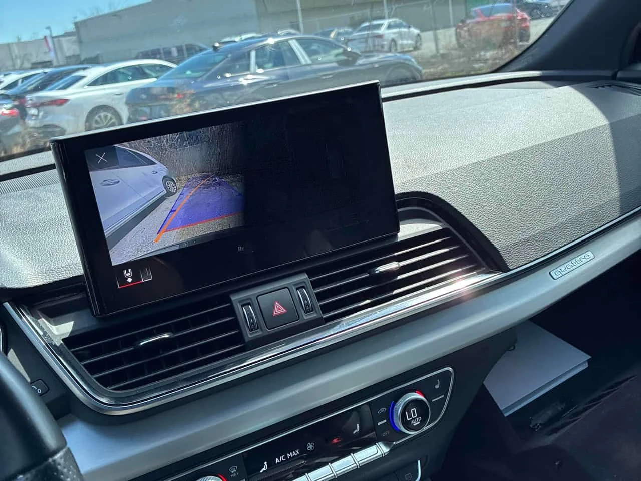 Audi Q5 * Progressiv * S LINE * DISTRONIC* MATRIX* , снимка 16 - Автомобили и джипове - 54239741