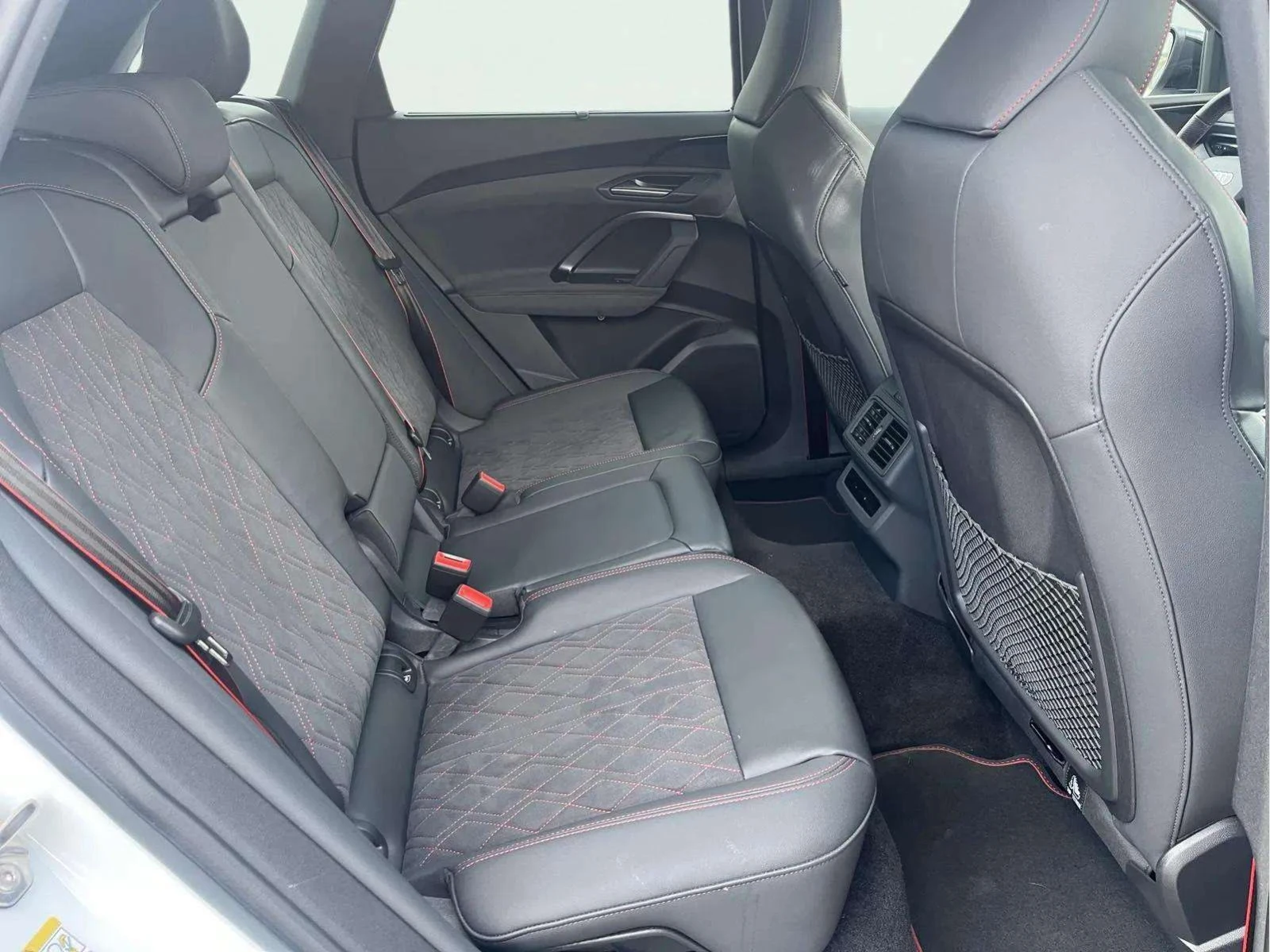 Audi SQ5, снимка 16 - Автомобили и джипове - 55997122