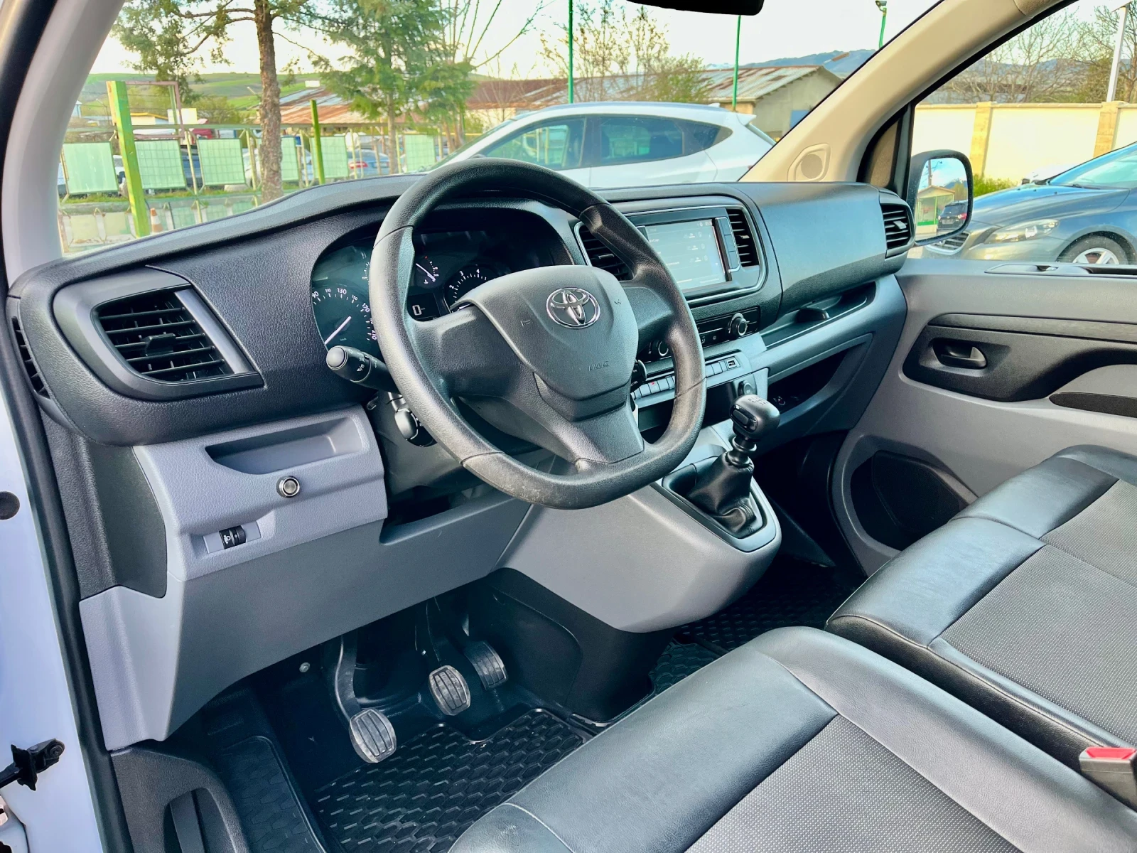Toyota Proace 1.5 HDI - изображение 7