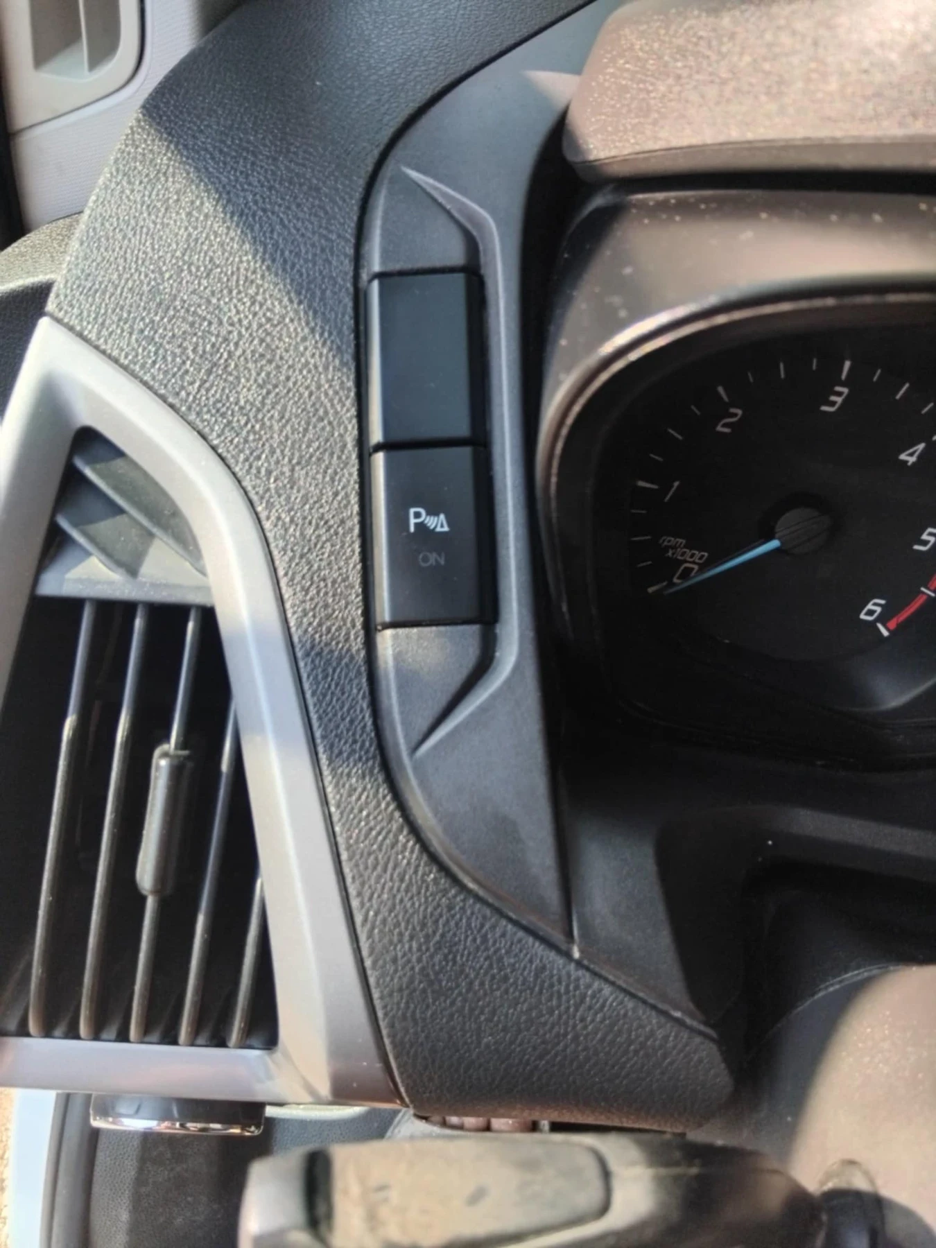 Ford Transit Custom 2.2 - изображение 7