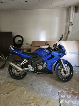 Honda 125 CBR 125RR | Mobile.bg    3