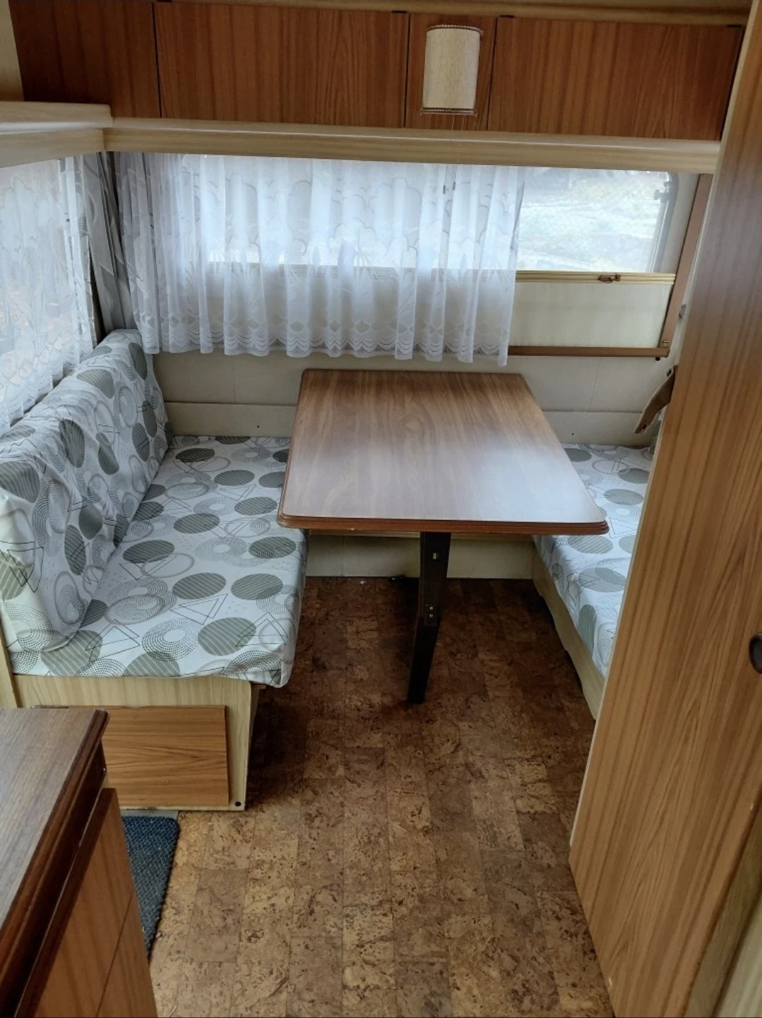 Каравана Adria CHATEAU 430 - изображение 7