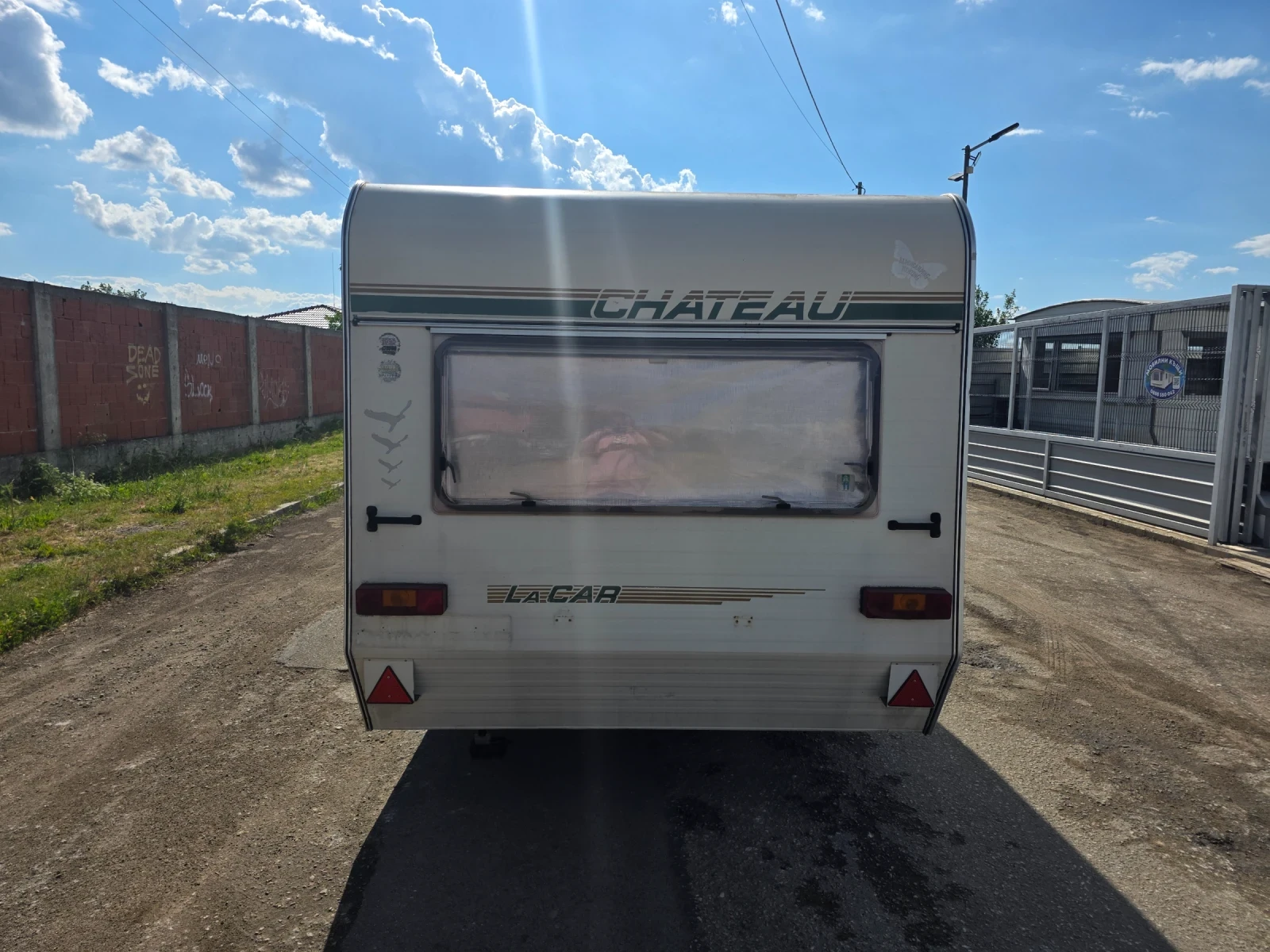 Каравана Adria CHATEAU 380, снимка 6 - Каравани и кемпери - 54976249