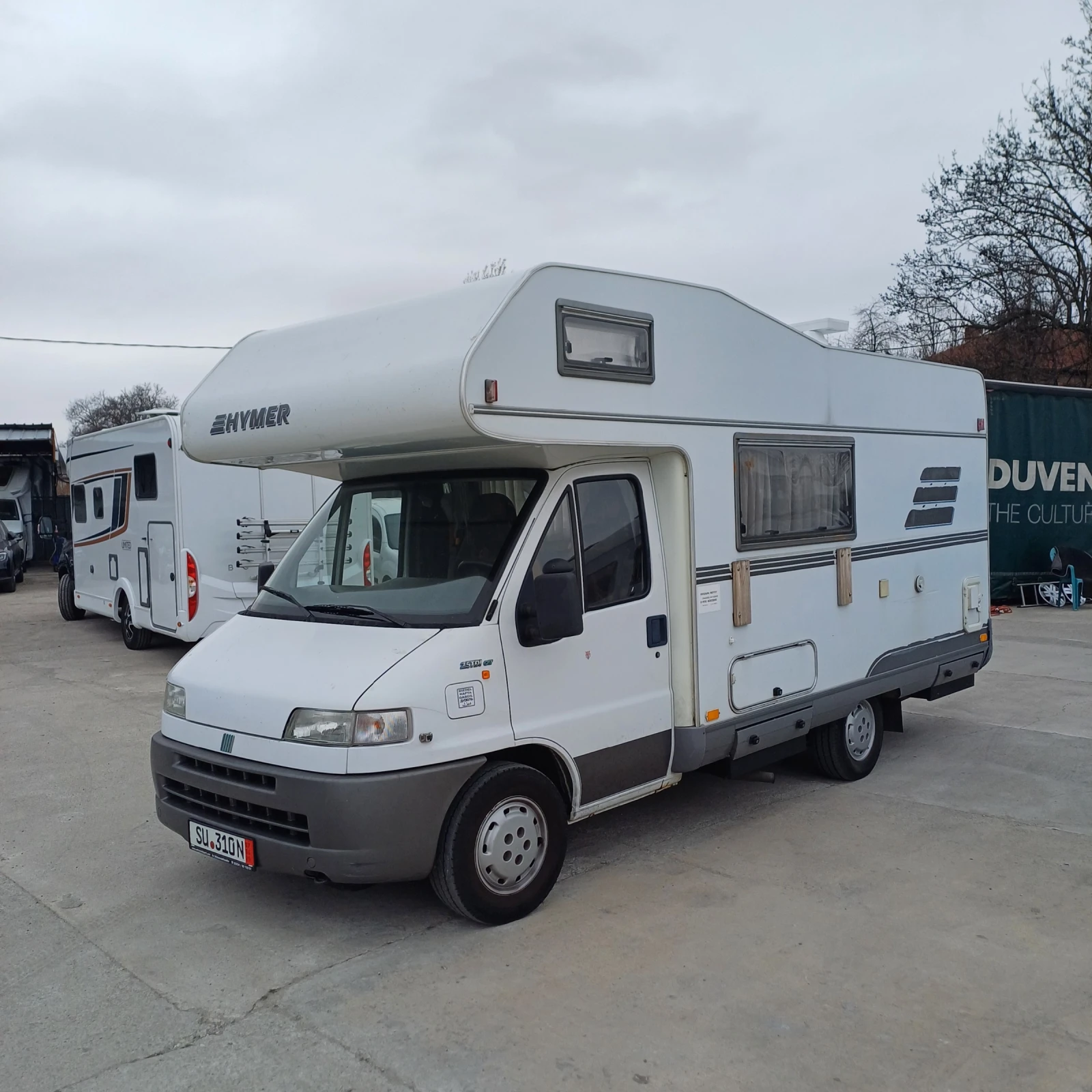 Кемпер HYMER / ERIBA, снимка 3 - Каравани и кемпери - 53894708