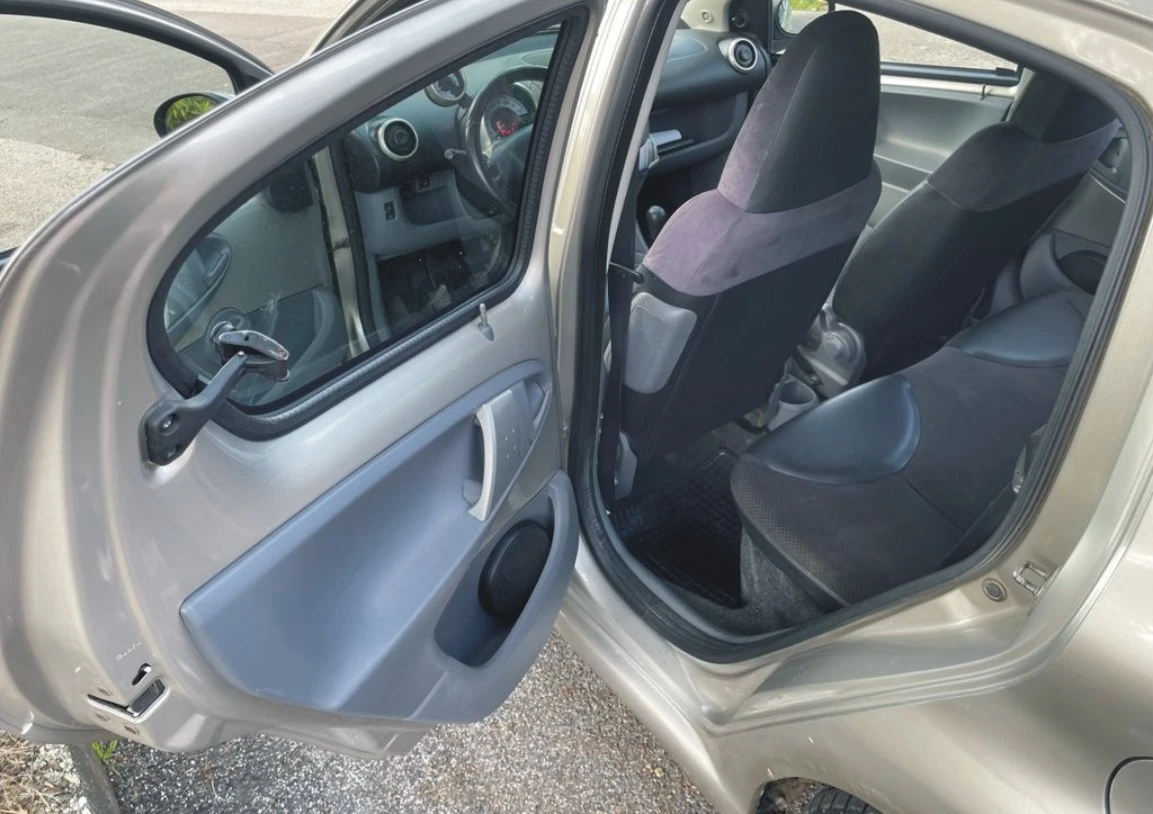 ����� ������ ���� 2006-2012�. Toyota Aygo  5 �����  ������ 1000���  | Mobile.bg � ����������� 7