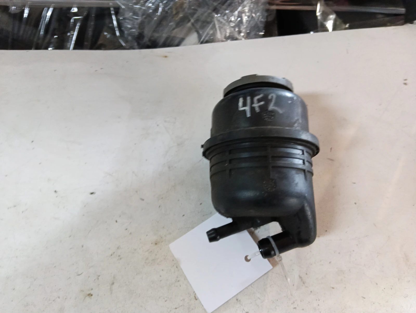 казанче хидравлика 4F0422373A Audi A6