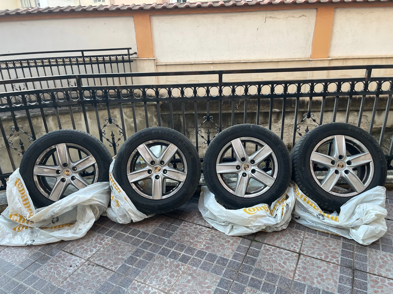    255/55R18  Porsche Cayenne | Mobile.bg   2
