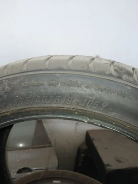 Гуми Летни 275/40R19, снимка 4 - Гуми и джанти - 48458583