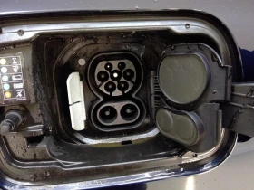 BMW iX3 74 kWh M Sport/SOH 98, 48%/, снимка 8