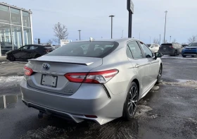Toyota Camry Hybrid | Черен Салон | Шибидах | Сервизна исптория - 20799 € / 40679.31 лв. - 38999734 7