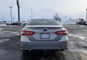 Toyota Camry Hybrid | Черен Салон | Шибидах | Сервизна исптория - 20799 € / 40679.31 лв. - 38999734 6