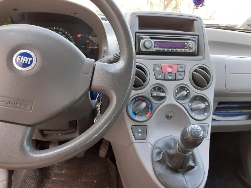 Fiat Panda, снимка 2 - Автомобили и джипове - 49568510